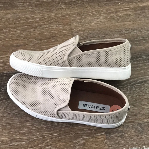 SOLD {Steve Madden} Slip On Sneakers - Picture 5 of 7